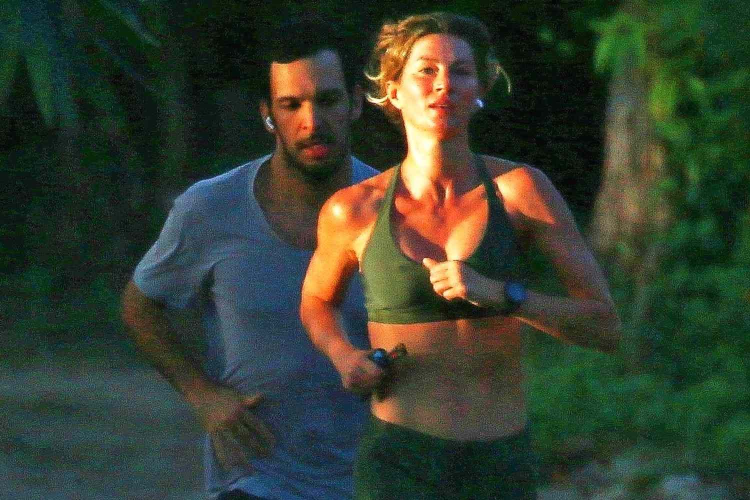 Gisele B&uuml;ndchen Seen Out Again with Jiu-Jitsu Pro Joaquim Valente as Ex Tom Brady Ousted from Playoffs