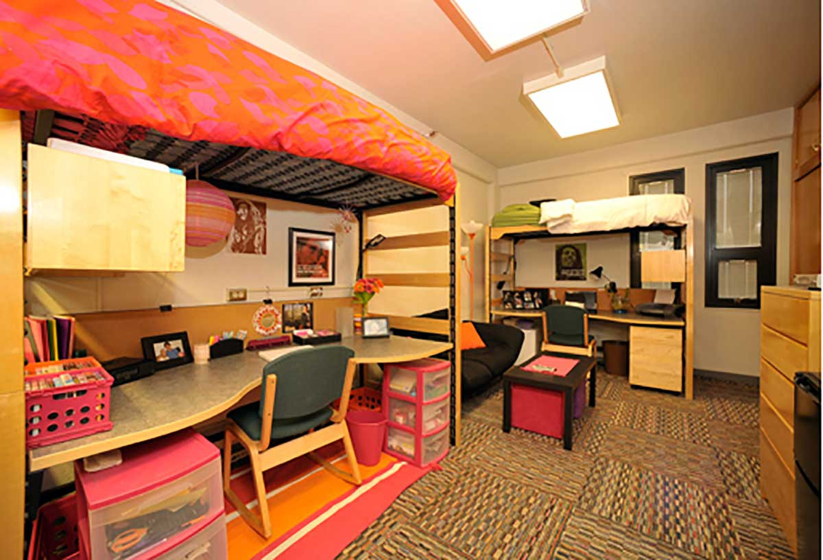 Hostels: A Lucrative Real Estate Investment in the Era of Global Remote Workers and Digital Nomads